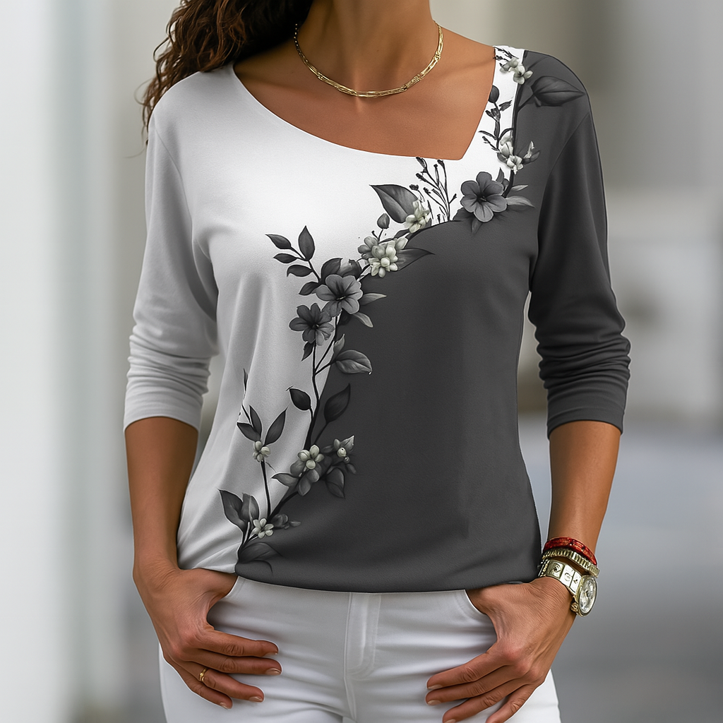 Barneys New York  | Flowers Contrast Color Art T-Shirt